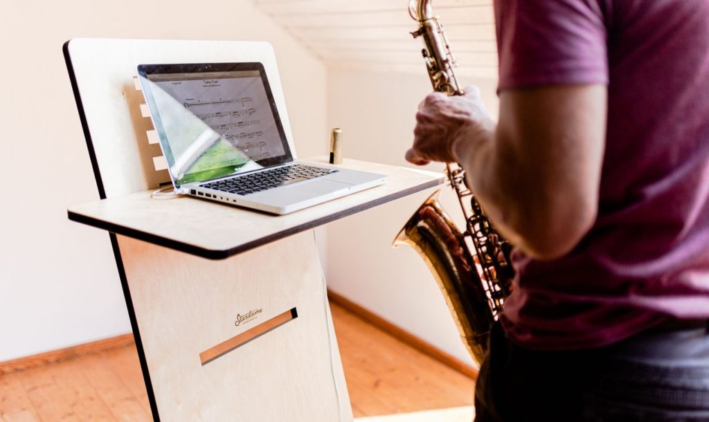 Người mới học Saxophone nên chọn dăm và mouthpiece thế nào?