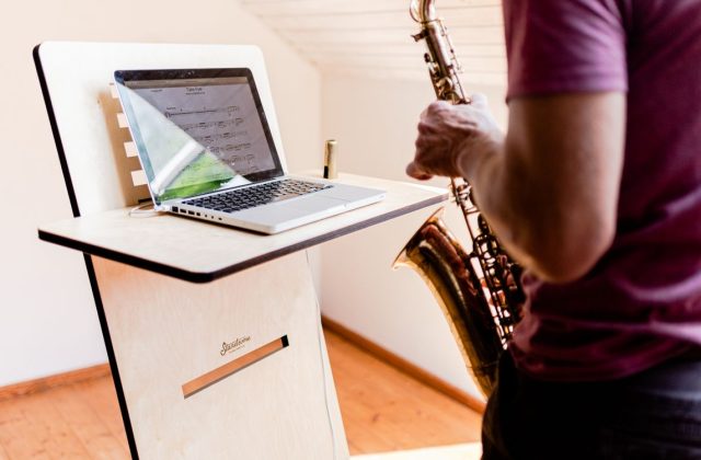 Người mới học Saxophone nên chọn dăm và mouthpiece thế nào?